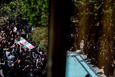  مراسم تشییع و خاکسپاری شهید گمنام در خانه مداحان تهران 