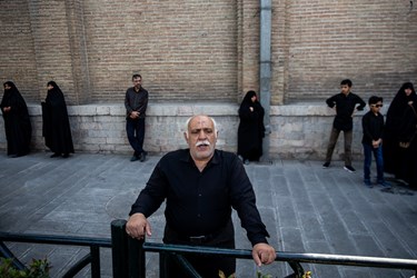  مراسم تشییع و خاکسپاری شهید گمنام در خانه مداحان تهران 