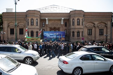  مراسم تشییع و خاکسپاری شهید گمنام در خانه مداحان تهران 