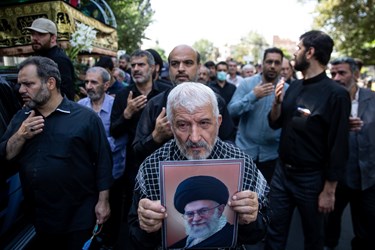  مراسم تشییع و خاکسپاری شهید گمنام در خانه مداحان تهران 