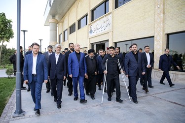 بازدید محمدباقر قالیباف رئیس مجلس شورای اسلامی از ساختمان جدید فدراسیون کشتی