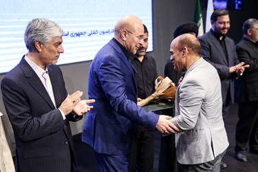 تقدیر از مدال آوران مسابقات جهانی نو جوانان و جوانان توسط محمدباقر قالیباف رئیس مجلس شورای اسلامی 