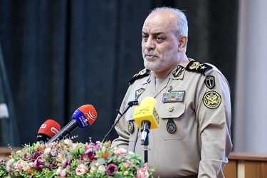 سخنرانی امیر سرتیپ حسین ولی‌وند زمانی فرمانده دافوس ارتش در مراسم آغاز سال تحصیلی دافوس