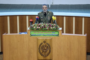 سخنرانی سرلشکر سید عبدالرحیم موسوی فرمانده کل ارتش در مراسم آغاز سال تحصیلی دافوس