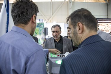 بازدید پیام تیرانداز مدیرعامل خبرگزاری فارس ازسومین روز نمایشگاه «روایت خدمت»