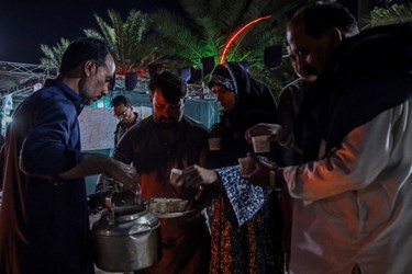 زوار پاکستانی اربعین حسینی در شیراز 