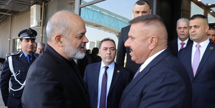 وزیر کشور در سفری رسمی وارد عراق شد