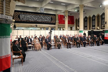 دیدار رئیس‌جمهور و اعضای هیئت دولت با رهبر انقلاب