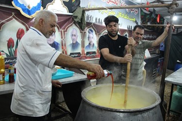 موکب ریحانه الحسین (ع)شیراز در مسیر نجف - کربلا