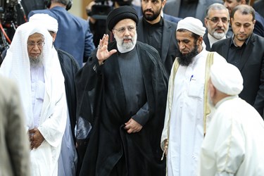حضور آیت الله سید ابراهیم رئیسی رئیس جمهور در نشست علما و نخبگان اهل سنت با رئیس جمهور