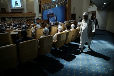 نشست علما و نخبگان اهل سنت با رئیس جمهور