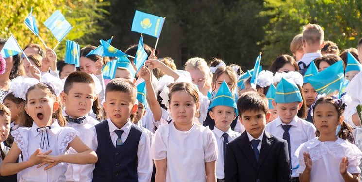 آغاز سال تحصیلی  جدید در قزاقستان+تصاویر