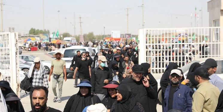 تردد بیش از ۲ میلیون و ۱۰۰ هزار زائر از مرز مهران