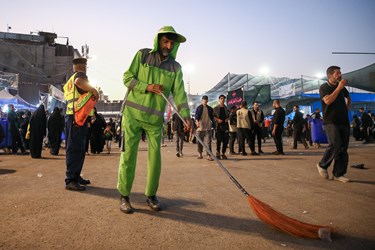 خدمت رسانی پاکبانان شهرداری در نجف و کربلا