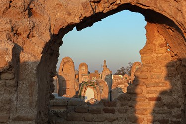 نمایی از بزرگترین گورستان جهان