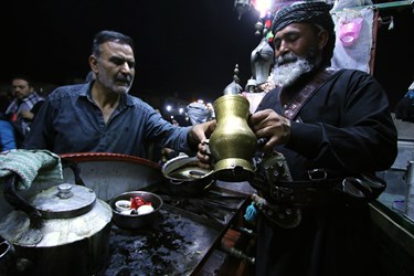 راهپیمایی شبانه در مسیر نجف- کربلا