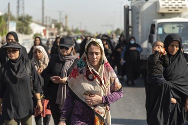 پیاده روی دلدادگان اربعین