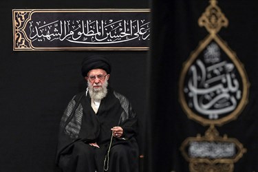 عزاداری اربعین حسینی با حضور هیئت‌های دانشجویی در حسینیه امام خمینی