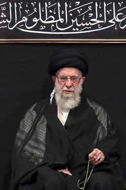 عزاداری اربعین حسینی با حضور هیئت‌های دانشجویی در حسینیه امام خمینی
