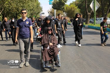 پیاده روی جاماندگان اربعین حسینی در اصفهان 