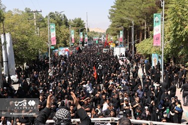 پیاده روی جاماندگان اربعین حسینی در کرمان