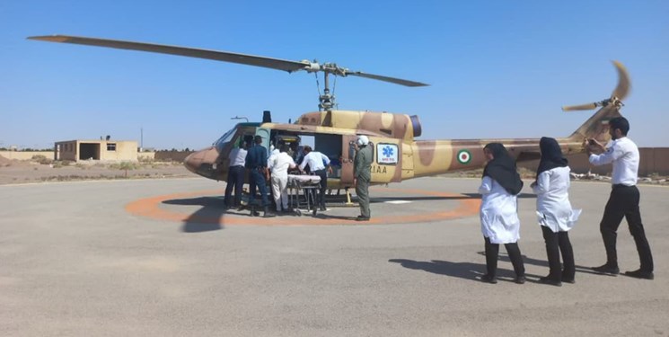 بیمار اورژانسی با بالگرد از خارگ به بوشهر منتقل شد