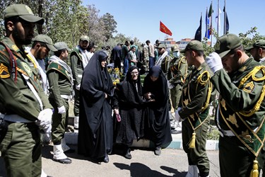 تشییع و تدفین شهید گمنام در دانشکده هواپیمایی کشوری