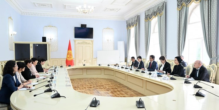 افزایش همکاری‌های قرقیزستان و چین در زمینه پزشکی و فرهنگی