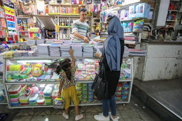 بازار لوازم التحریر در «صحافی خانه» همدان
