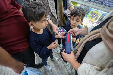 بازار لوازم التحریر در «صحافی خانه» همدان