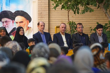 برگزاری «جشن شکوفه ها» در اصفهان