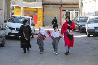 جشن شکوفه‌ها در همدان