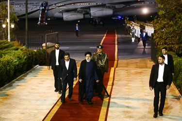  بازگشت رئیس جمهور از نیویورک