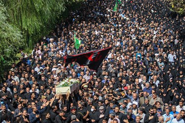 مراسم تشییع پیکر مطهر شهید گمنام در اصفهان