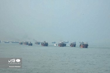 Sacred Defense Week: Iran Navy Parade in Persian Gulf 