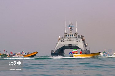 Sacred Defense Week: Iran Navy Parade in Persian Gulf 
