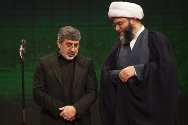 محمد رضا طاهری و حجت السلام محمد قمی در اختتامیه نخستین کنگره ملی نوحه های عاشورایی