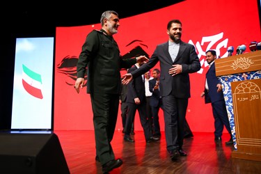 پایان مراسم رونمایی از مستند پرچمدار