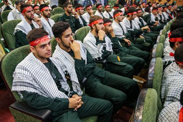  پنجمین دوره مراسم «یادها و نام‌ها» در هفته دفاع مقدس