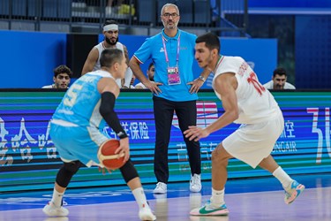 هاکان دمیر سرمربی تیم ملی بسکتبال ایران