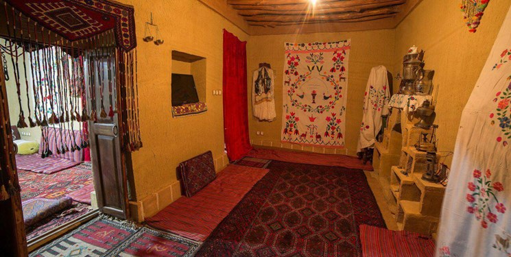 برپایی نمایشگاه عزت و پیشرفت صنایع‌‌دستی در جویبار