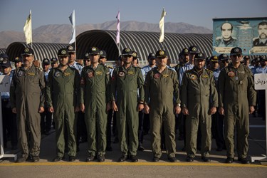 حضور خلبانان نیروی هوایی ارتش درمراسم تشییع امیر خلبان محمود ضرابی  / ستاد نیروی هوایی ارتش