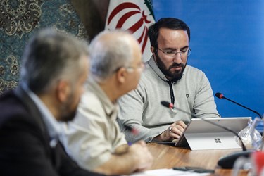 نشست خبری روستا آباد