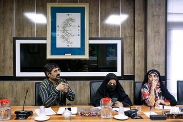 نشست خبری روستا آباد