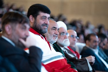 حضور سرلشکر حسین سلامی فرمانده سپاه پاسداران  در مراسم آئین تجلیل از خادمان هلال احمر در اربعین حسینی