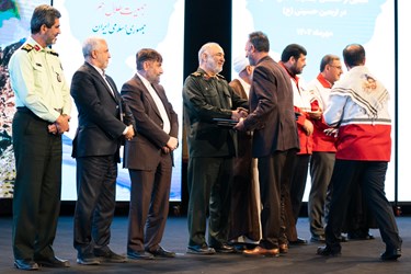 آئین تجلیل از خادمان هلال احمر در اربعین حسینی