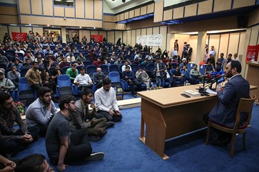 سخنرانی علی بهادری جهرمی سخنگوی دولت سیزدهم در جمع دانشجویان دانشگاه شهید بهشتی تهران 