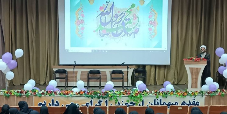 جشن رحمه للعالمین در سراسر دانشگاه‌های کرمانشاه