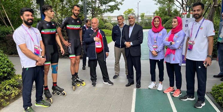 حضور وزیر ورزش و جوانان در دهکده ورزشکاران و دیدار با ملی‌پوشان