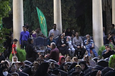 محفل قرآنی «طنین تابناک» در جوار «حافظ شیرازی»